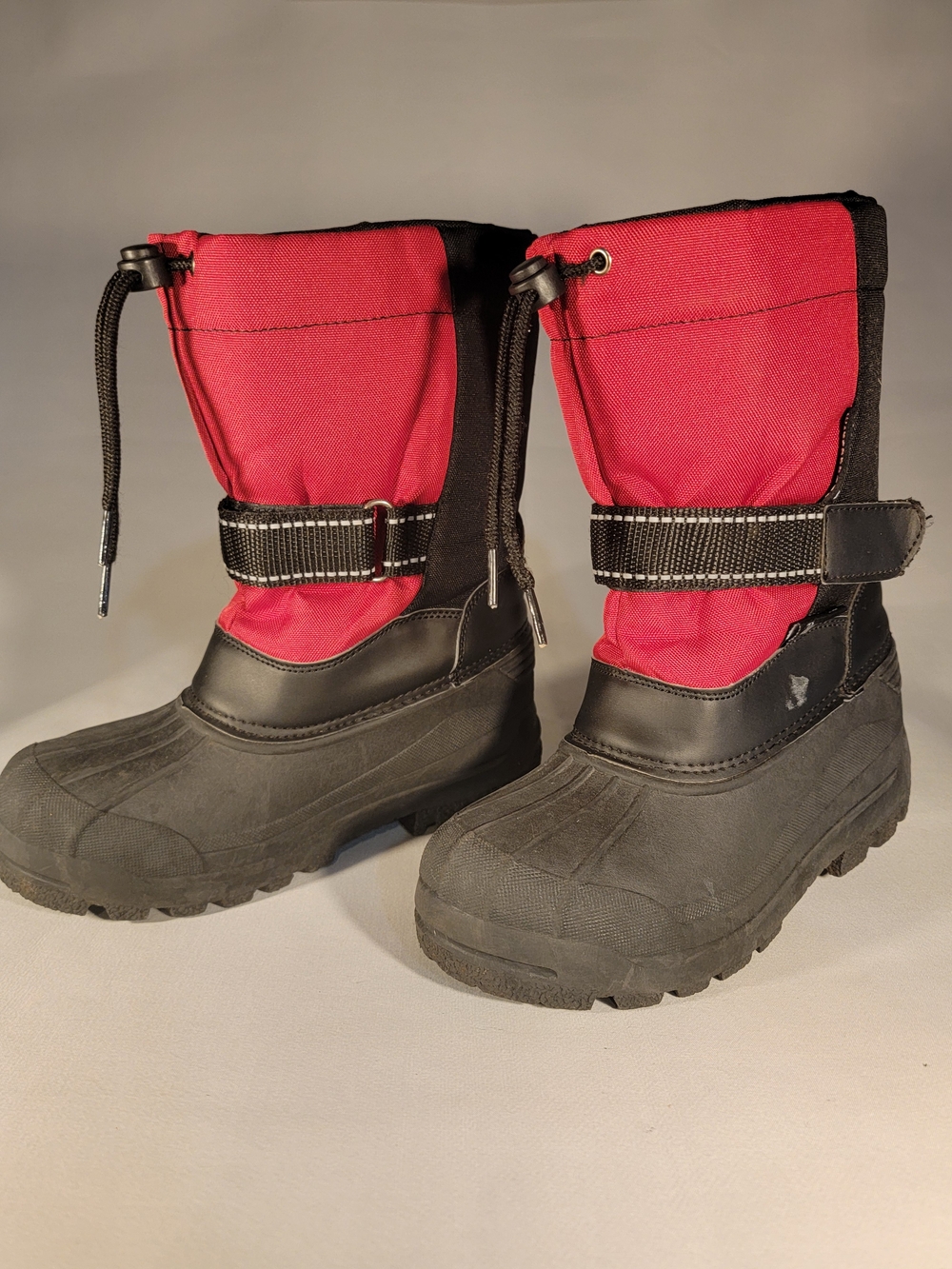 Kids Waterproof Red Snow Boots with Secure Strap Size 6